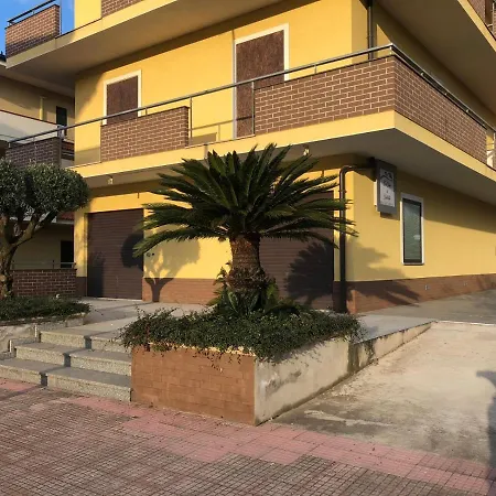 La Casa Di Violetta Nocleg ze śniadaniem Acconia