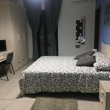 La Casa Di Violetta 아코니아